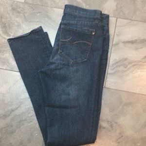 Women’s jeans